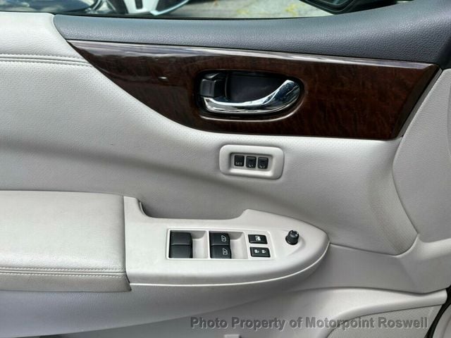 2016 Nissan Quest 4dr Platinum - 23036197 - 10