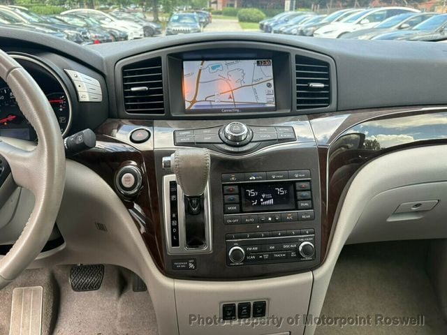 2016 Nissan Quest 4dr Platinum - 23036197 - 17