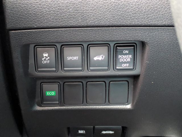 2016 Nissan Rogue  - 22953904 - 24