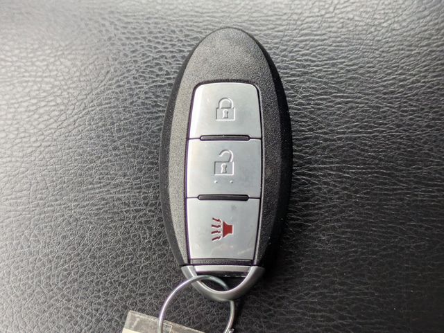 2016 Nissan Rogue  - 22953904 - 29