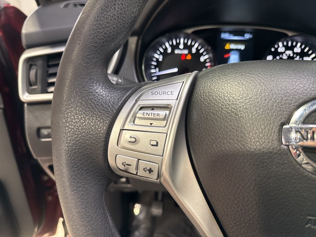 2016 Nissan Rogue AWD 4dr S - 23004154 - 10