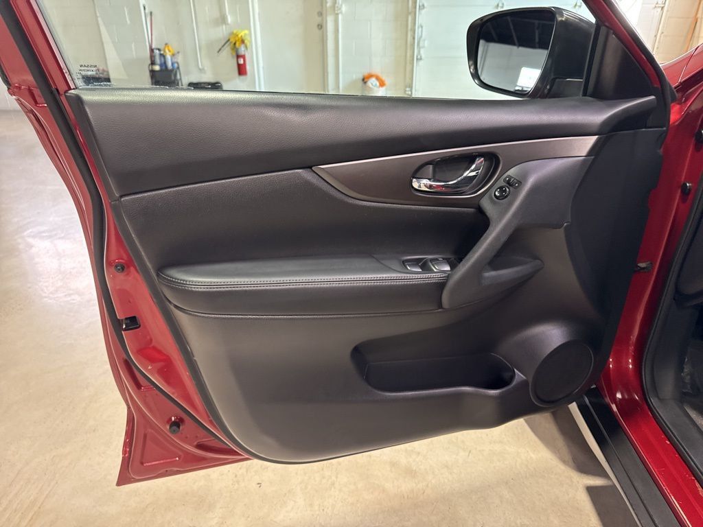 2016 Nissan Rogue AWD 4dr S - 23004154 - 20