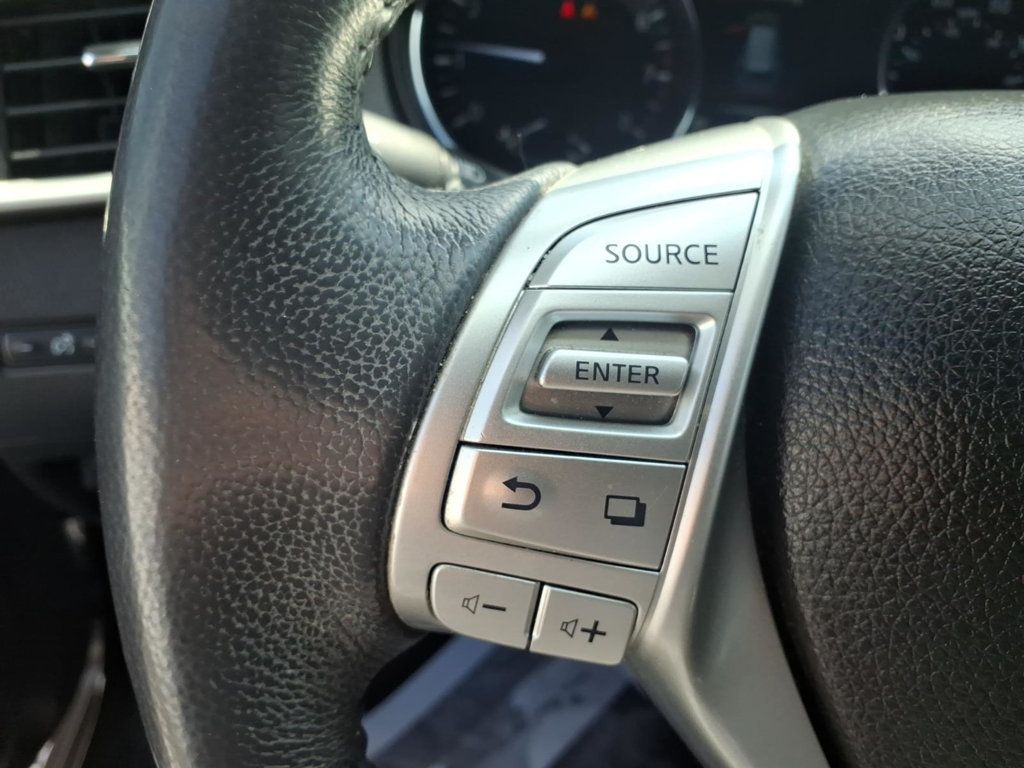 2016 Nissan Rogue AWD 4dr SL - 23001666 - 6