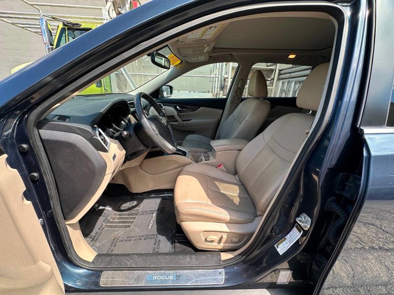 2016 Nissan Rogue AWD 4dr SL - 22905216 - 10