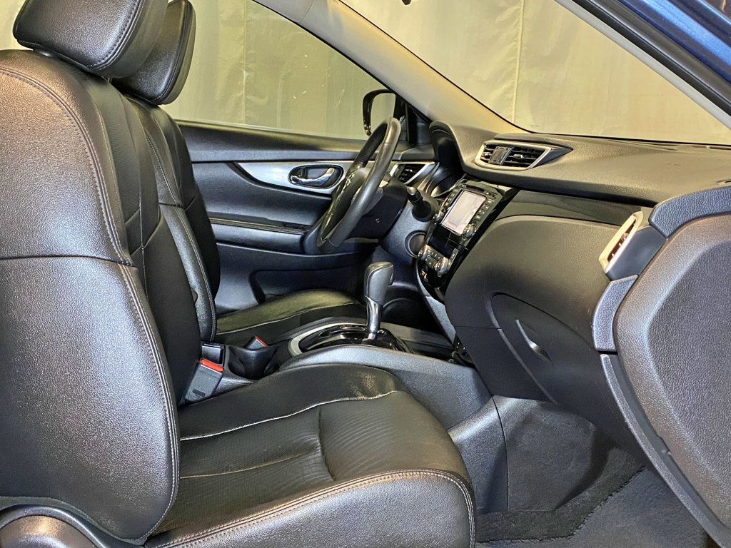 2016 Nissan Rogue AWD 4dr SL - 23002395 - 43