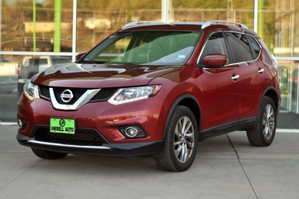 2016 Nissan Rogue SL photo 3