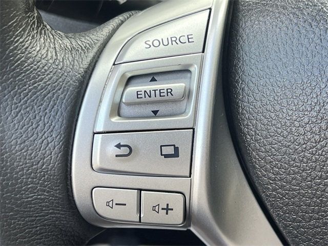 2016 Nissan Rogue SL photo 22