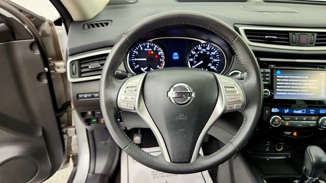 2016 Nissan Rogue AWD 4dr SL w/ Premium Package & Panoramic Moonroof - 23037926 - 12