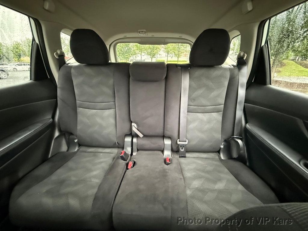 2016 Nissan Rogue AWD 4dr SV - 23041941 - 15