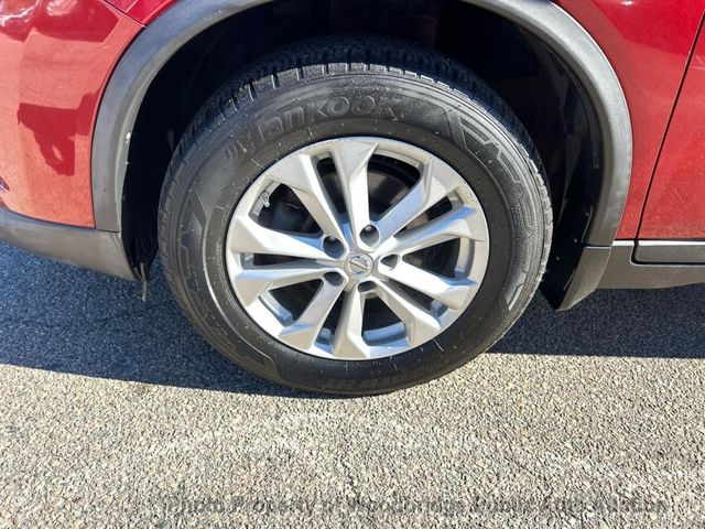 2016 Nissan Rogue AWD 4dr SV - 22943284 - 11