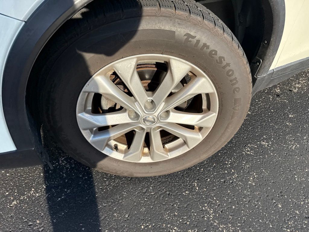 2016 Nissan Rogue AWD 4dr SV - 23068652 - 1