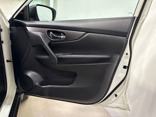 2016 Nissan Rogue AWD 4dr SV - 23068652 - 29