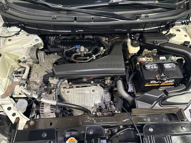 2016 Nissan Rogue AWD 4dr SV - 23068652 - 30