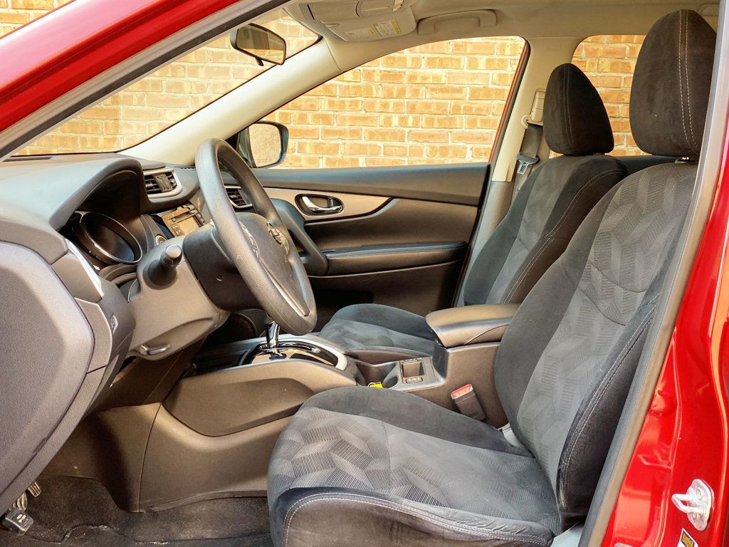 2016 Nissan Rogue AWD 4dr SV - 23001297 - 6