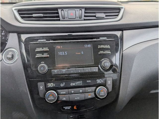 2016 Nissan Rogue AWD 4dr SV - 22969580 - 17