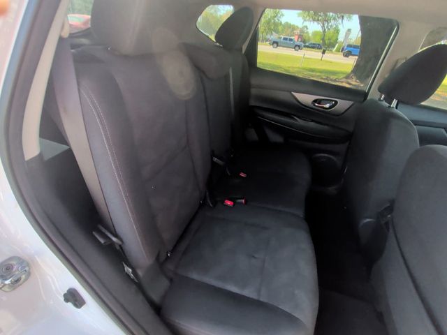 2016 Nissan Rogue FWD 4dr S - 23022066 - 20