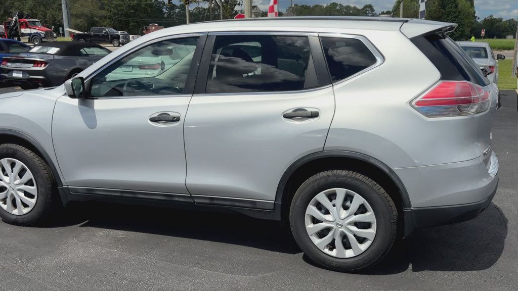 Nissan Rogue FWD 4dr S photo 6