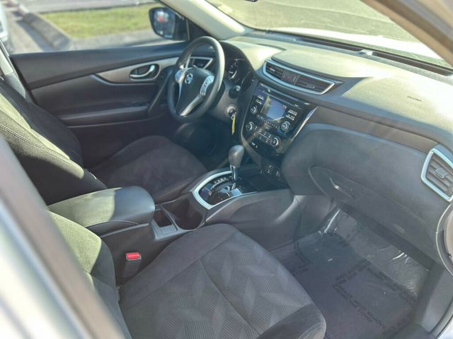 2016 Nissan Rogue FWD 4dr S - 22943234 - 10