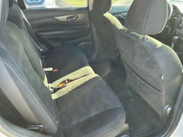 2016 Nissan Rogue FWD 4dr S - 22943234 - 11