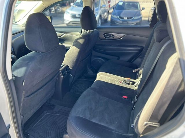 2016 Nissan Rogue FWD 4dr S - 22943234 - 12