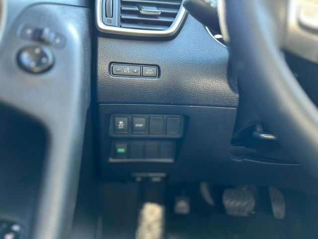 2016 Nissan Rogue FWD 4dr S - 22943234 - 17