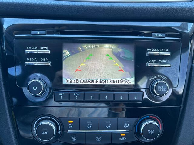 2016 Nissan Rogue FWD 4dr S - 22943234 - 19