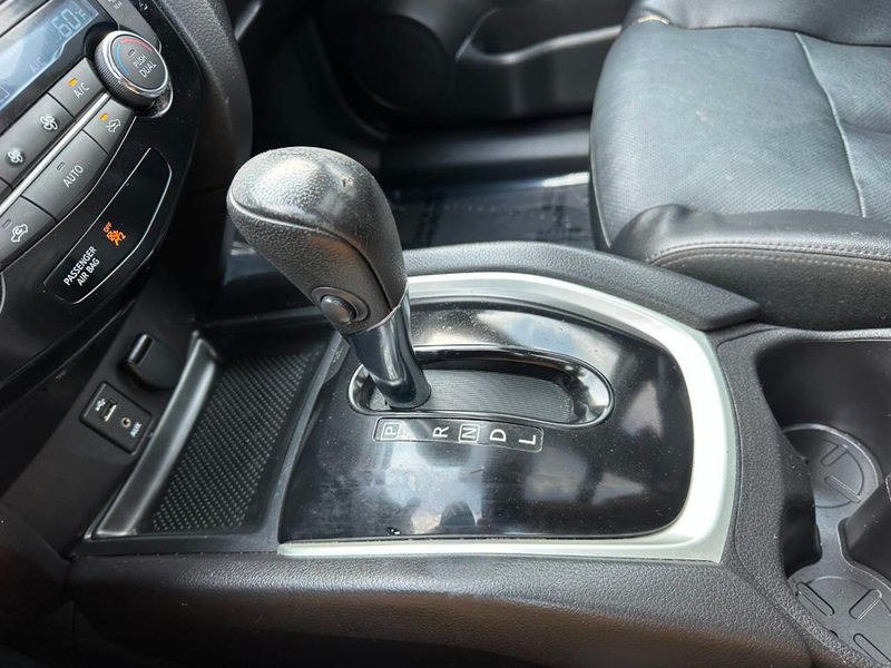 2016 Nissan Rogue FWD 4dr SL - 22902270 - 46