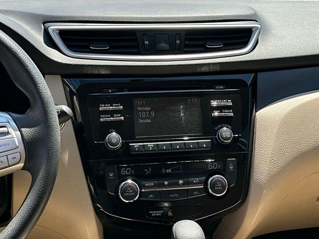 2016 Nissan Rogue FWD 4dr SV - 23008584 - 15