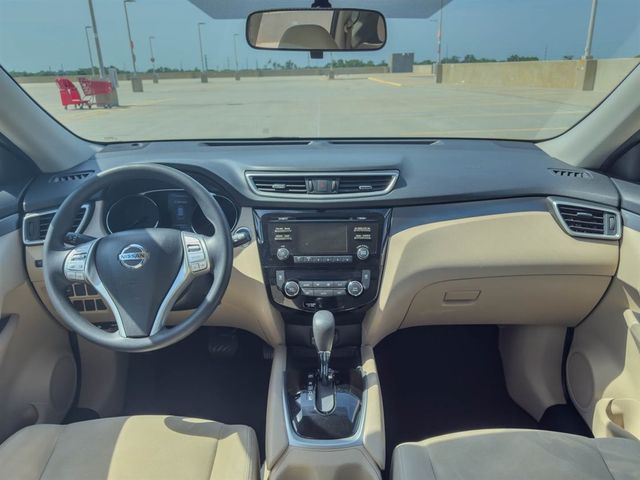 2016 Nissan Rogue FWD 4dr SV - 22852071 - 14