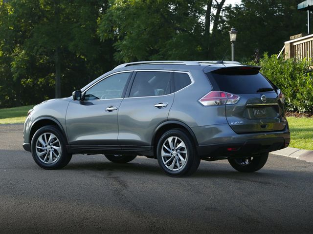 2016 Nissan Rogue FWD 4dr SV - 23011063 - 0