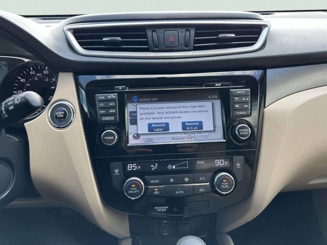 2016 Nissan Rogue FWD 4dr SV - 23009452 - 29