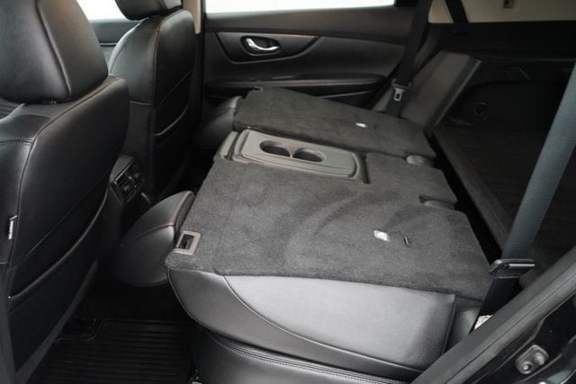 2016 Nissan Rogue SL - 23076939 - 41