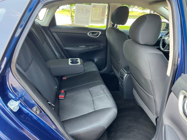 2016 Nissan Sentra 4dr Sedan I4 CVT SR - 23061971 - 16