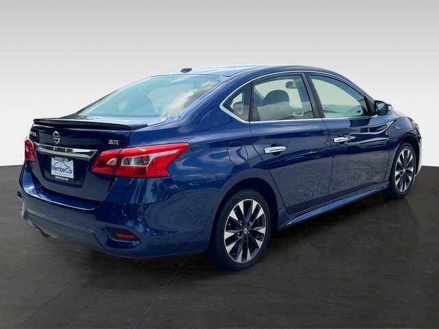 2016 Nissan Sentra 4dr Sedan I4 CVT SR - 23061971 - 4