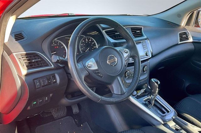 2016 Nissan Sentra 4dr Sedan I4 CVT SR - 22954623 - 10