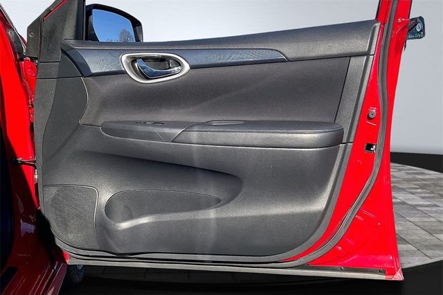 2016 Nissan Sentra 4dr Sedan I4 CVT SR - 22954623 - 15