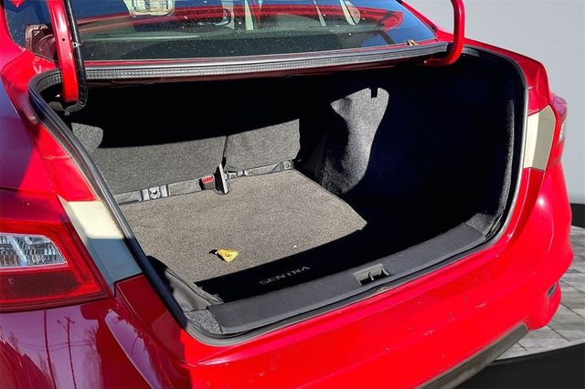 2016 Nissan Sentra 4dr Sedan I4 CVT SR - 22954623 - 32