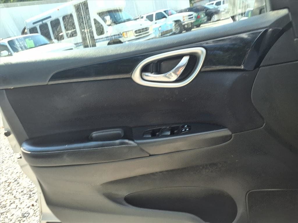 2016 Nissan Sentra 4dr Sedan I4 CVT SV - 22942446 - 14