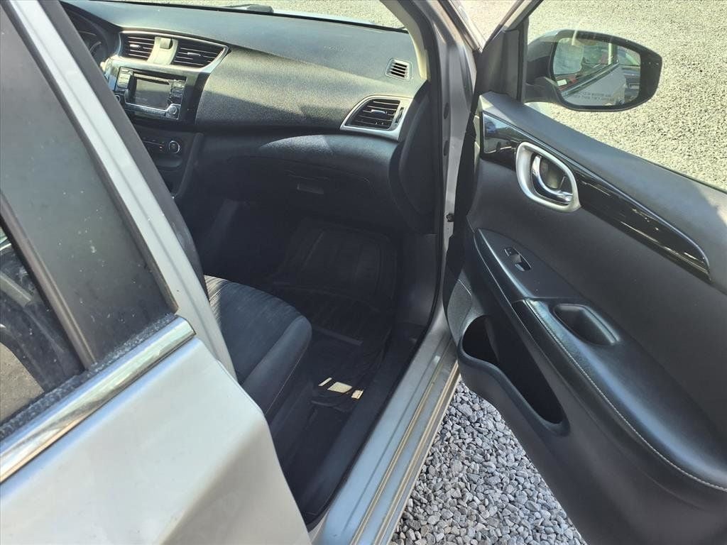 2016 Nissan Sentra 4dr Sedan I4 CVT SV - 22942446 - 19
