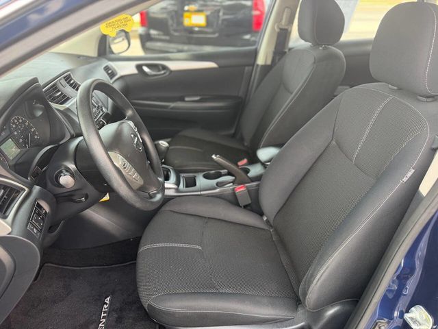 2016 Nissan Sentra 4dr Sedan I4 Manual S - 23045386 - 7