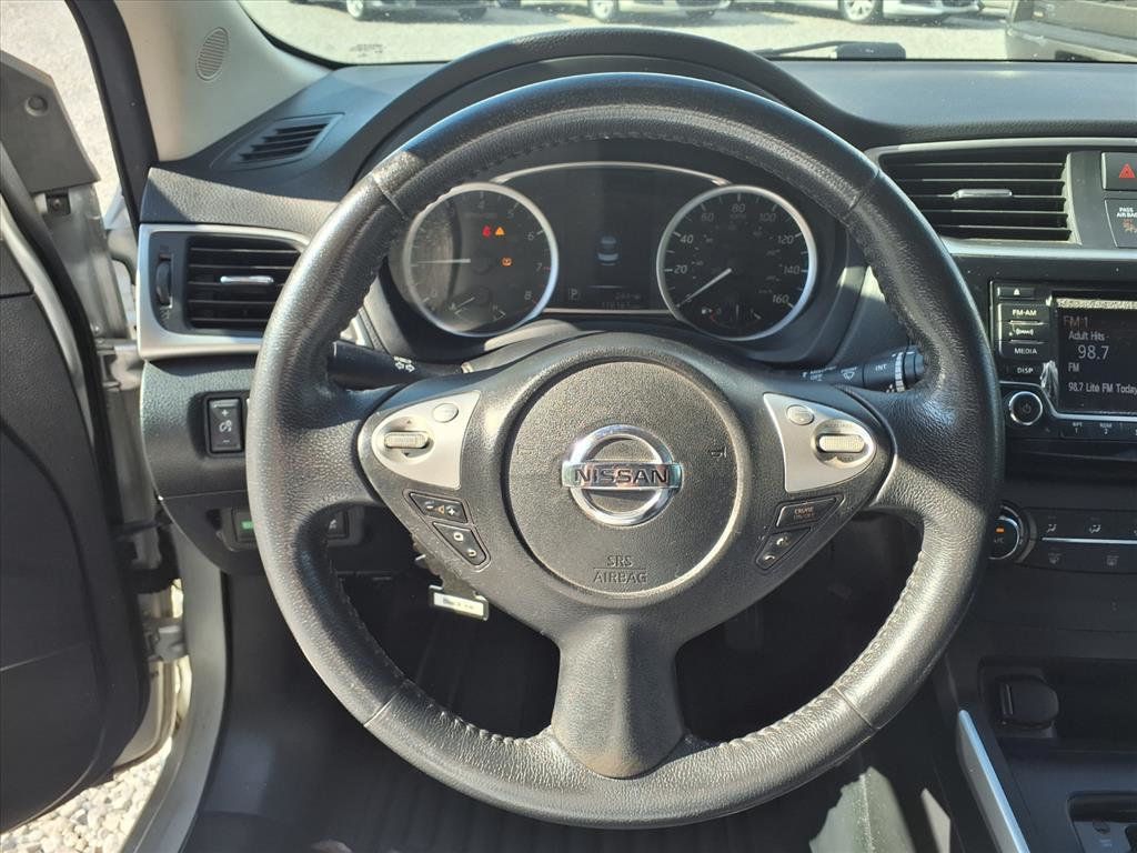 2016 Nissan Sentra S - 22942446 - 7