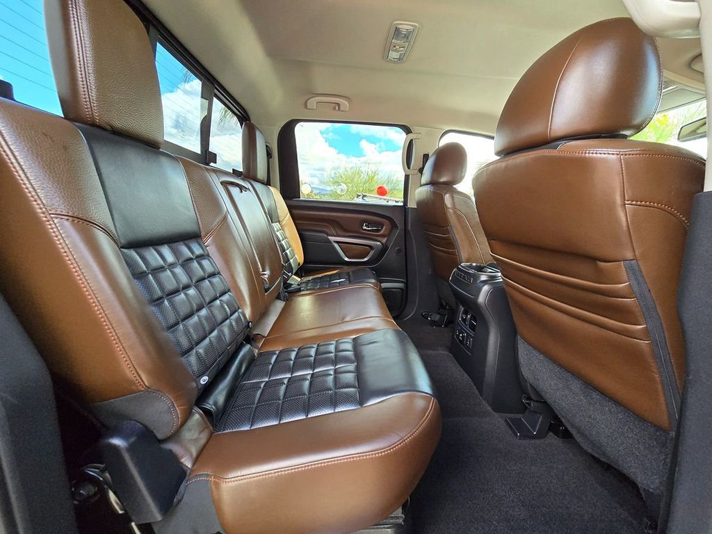 2016 Nissan Titan XD 2WD Crew Cab Platinum Reserve Diesel - 22331220 - 34