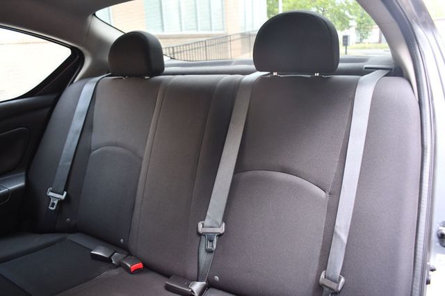 2016 Nissan Versa 4dr Sedan CVT 1.6 S Plus - 23009523 - 29