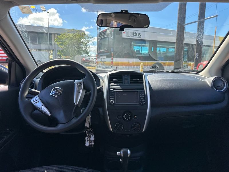 2016 Nissan Versa 4dr Sedan CVT 1.6 SV - 23057148 - 13