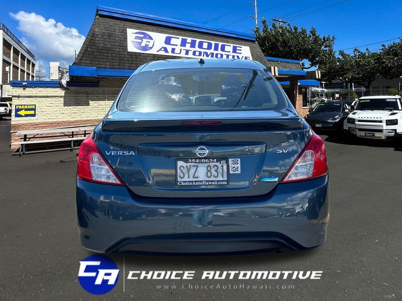 2016 Nissan Versa 4dr Sedan CVT 1.6 SV - 23057148 - 6