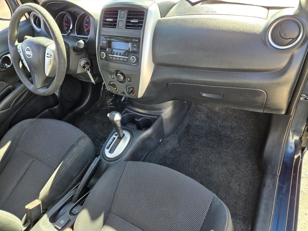 2016 Nissan Versa 4dr Sedan CVT 1.6 SV - 22933244 - 12