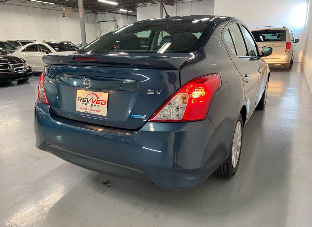 2016 Nissan Versa 4dr Sedan CVT 1.6 SV - 22622358 - 6