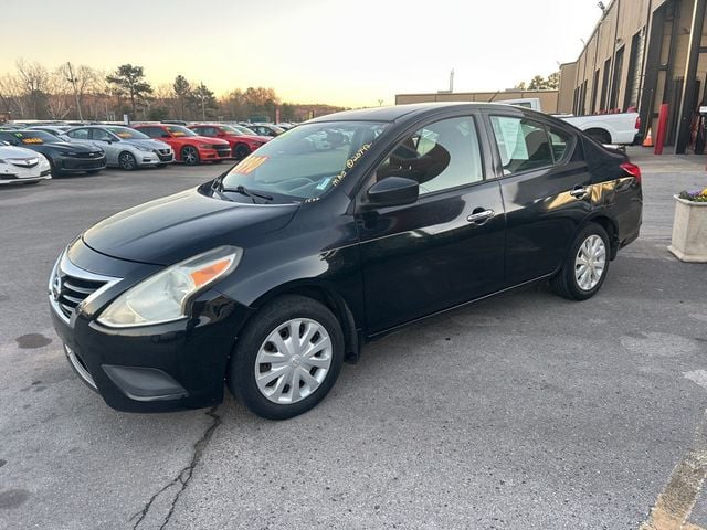 2016 Nissan Versa 4dr Sedan CVT 1.6 SV - 22965938 - 2