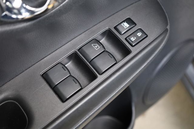 2016 Nissan Versa Note SV - 23025211 - 32