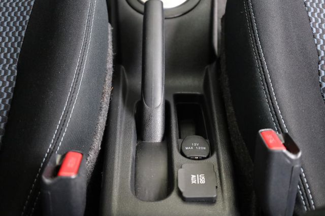 2016 Nissan Versa Note SV - 23025211 - 36